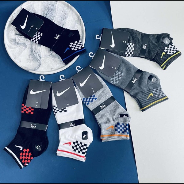 جوراب نیم ساق مردانه طرح نایک