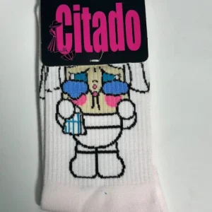 جوراب دختر بچه گریه کن